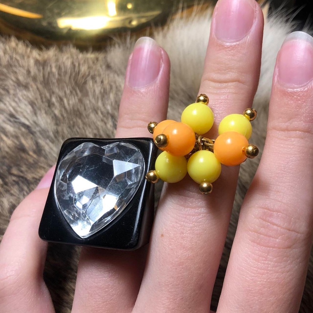 Set of two vintage costume rings